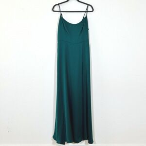 Davids Bridal I Gem Green Crepe Back Satin Long Bridesmaid Dress I Size 10 I NWT